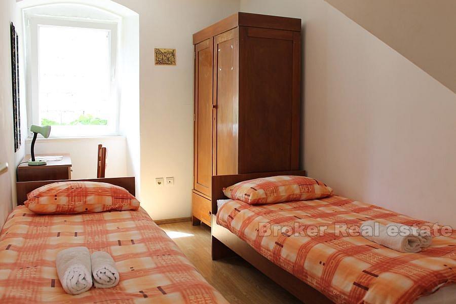 Split, centrum, starý kamenný dům