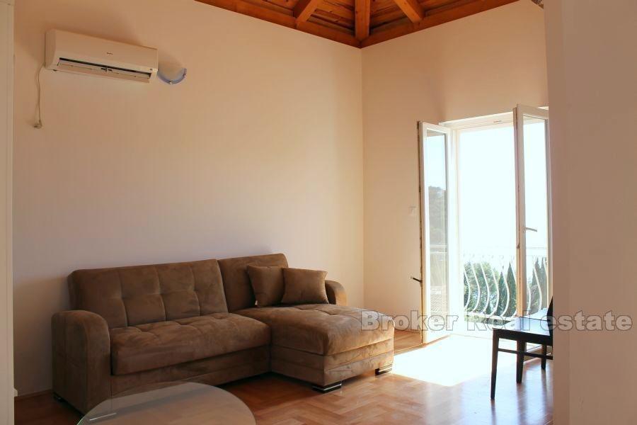 Wyspa Brac, apartamenty z trzema sypialniami