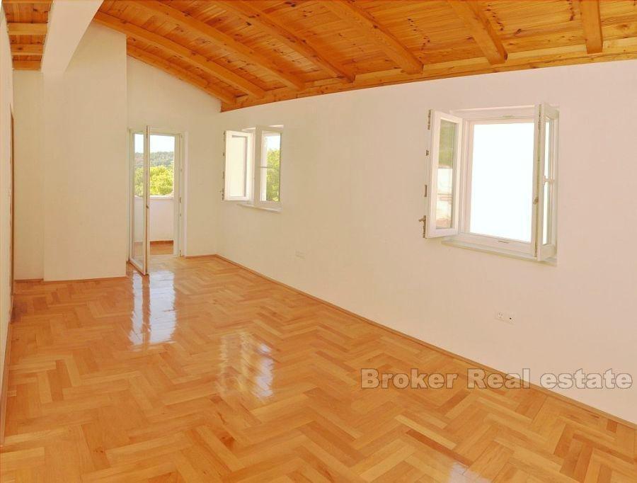 Wyspa Brac, apartamenty z trzema sypialniami