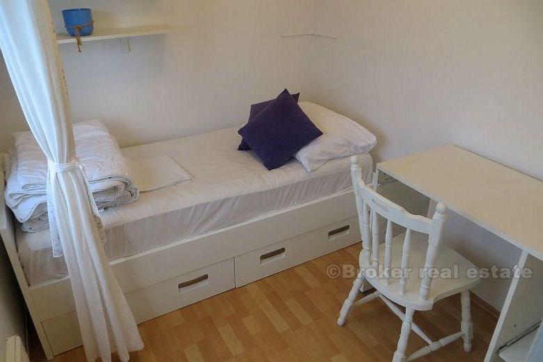 Split, Meje, to-roms leilighet