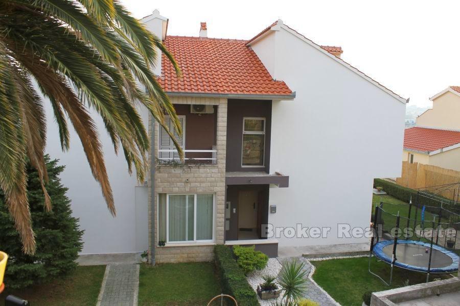 Solin, half of the family house and first floor of the old house