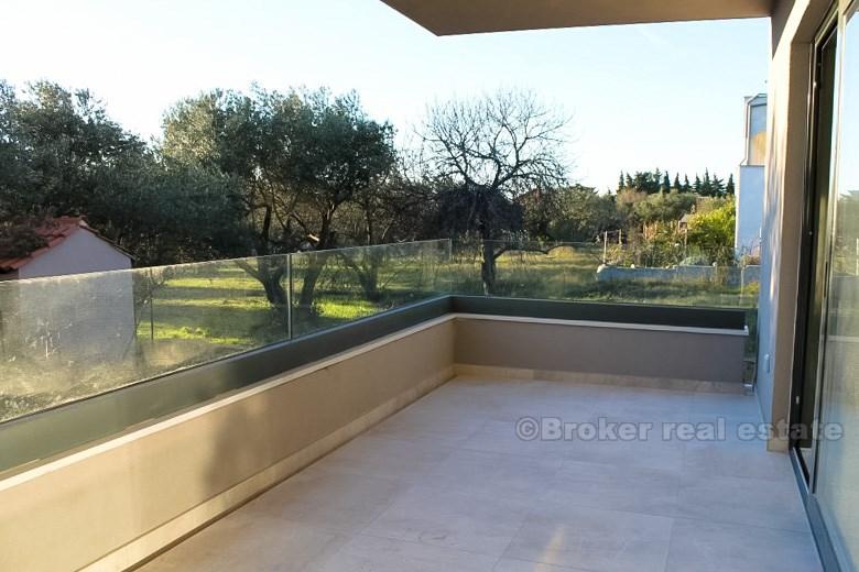 Zadar, apartamenty z dwoma sypialniami w nowym budynku