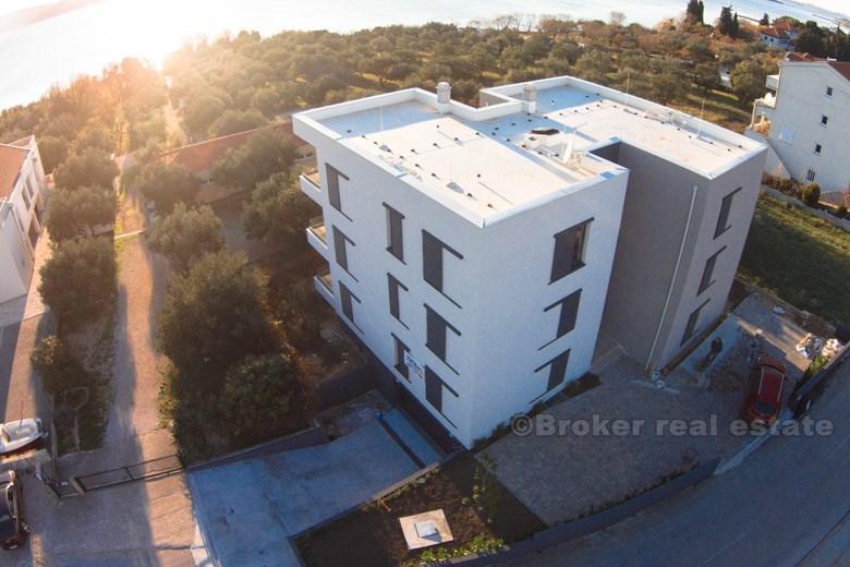 Zadar, apartamenty z dwoma sypialniami w nowym budynku