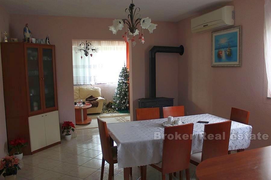 vicino a Zara, casa al mare