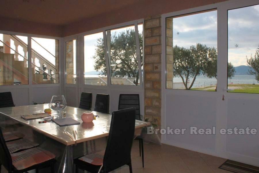 vicino a Zara, casa al mare