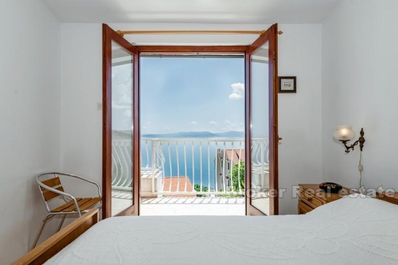 Omis Riviera, Haus mit Meerblick