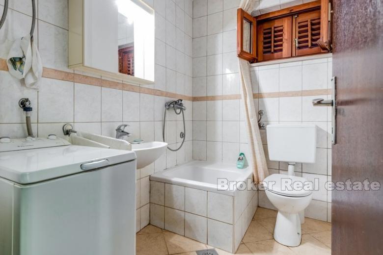 Omis Riviera, Haus mit Meerblick