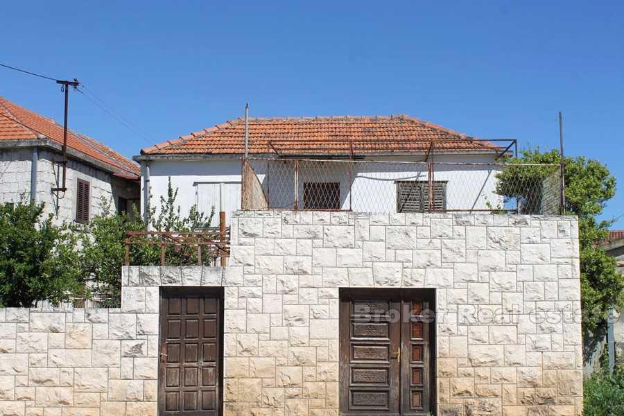 Marina - Casa indipendente da ristrutturare