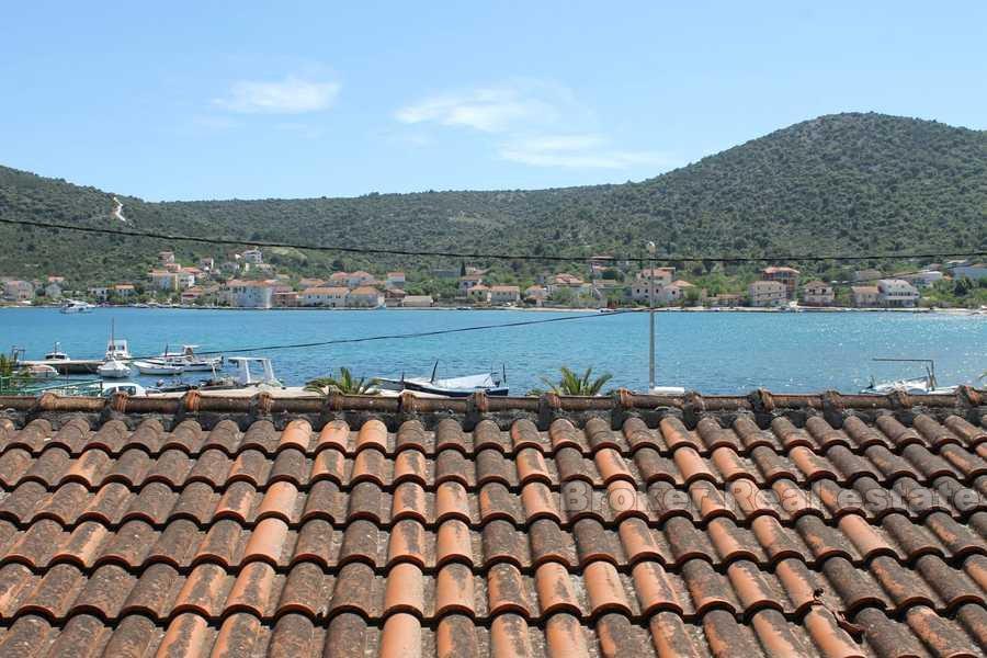 Marina - Casa indipendente da ristrutturare