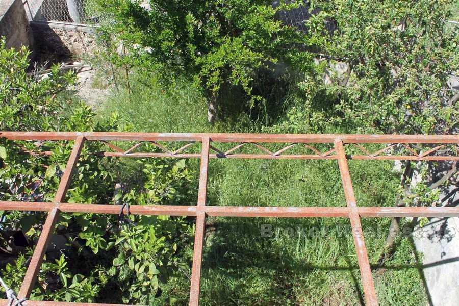 Marina - Fristående hus för renovering