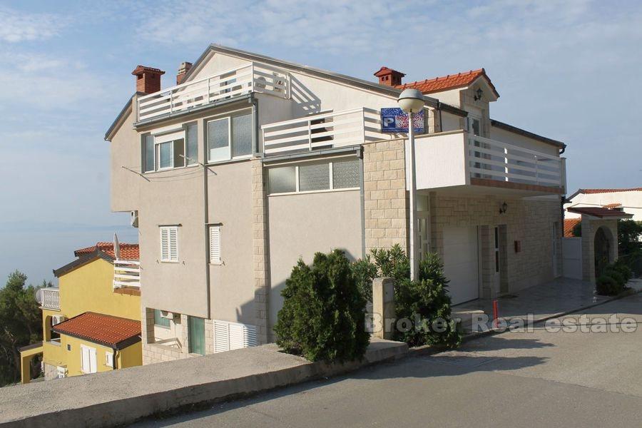 Baska Voda, immeuble
