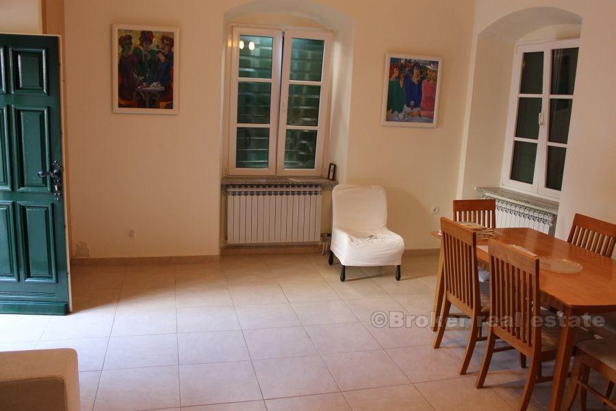 Trogir - Two apartments