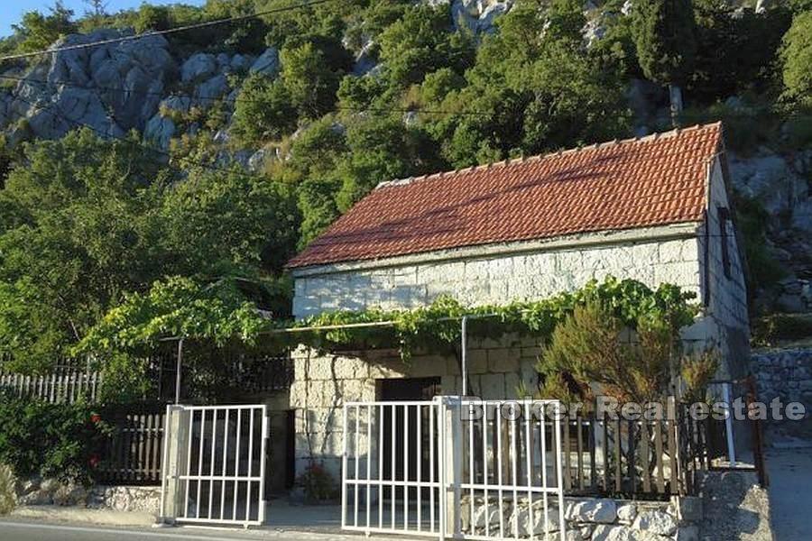 Omis - Old stone house