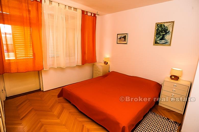 Split, Center, three-bedroom apartment, close to center