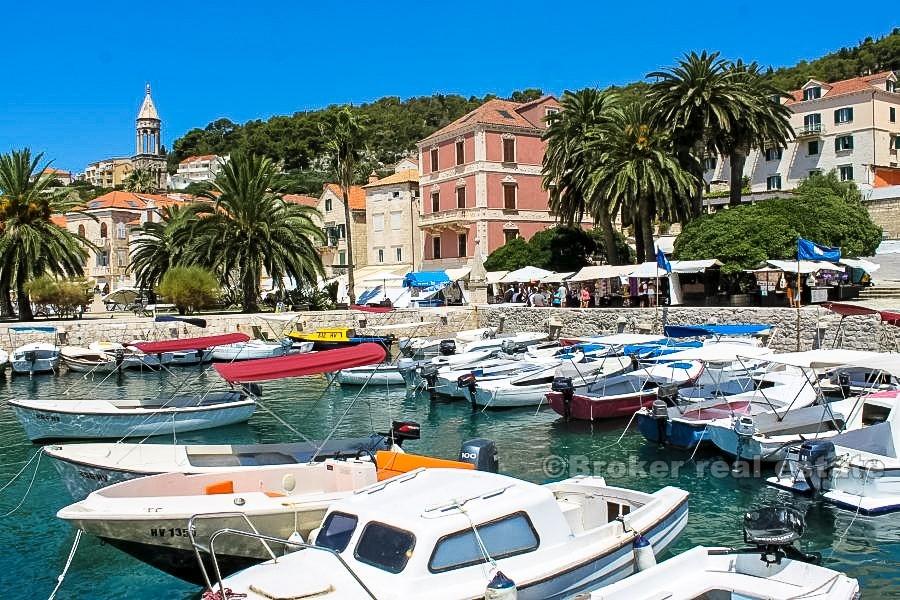 Hvar - Kamenný dům v centru města