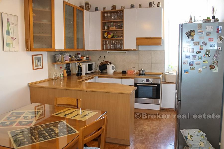 Split center - Trzypokojowe mieszkanie w centrum miasta