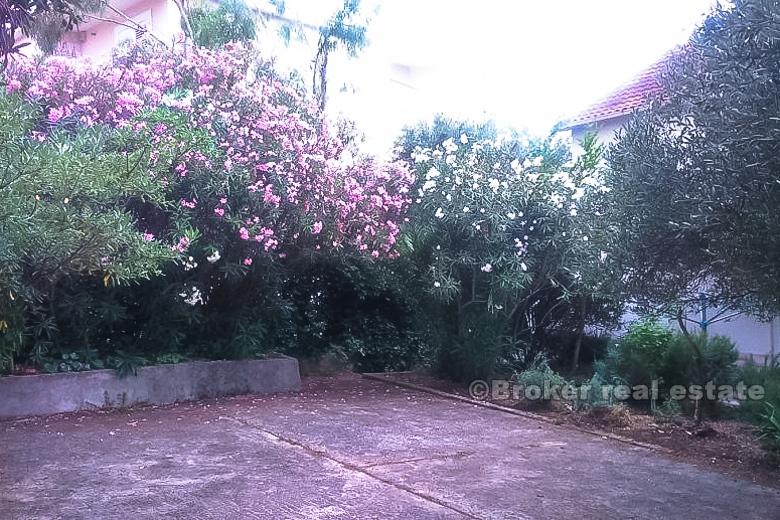 Insel Brac - Wohnung mit Garten