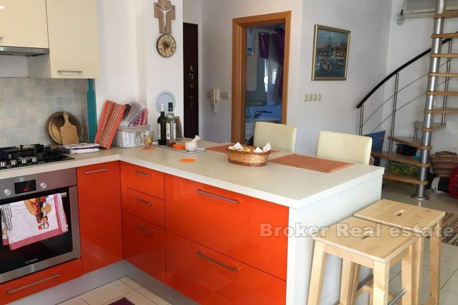 Nær Zadar - duplex leilighet i området Petrcane