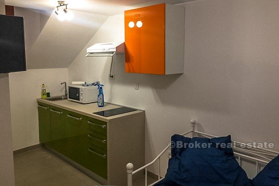 Split - Obchodní prostor / byt