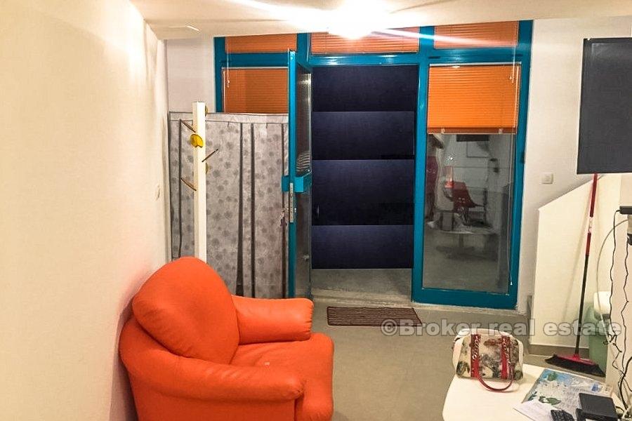 Split - Obchodní prostor / byt