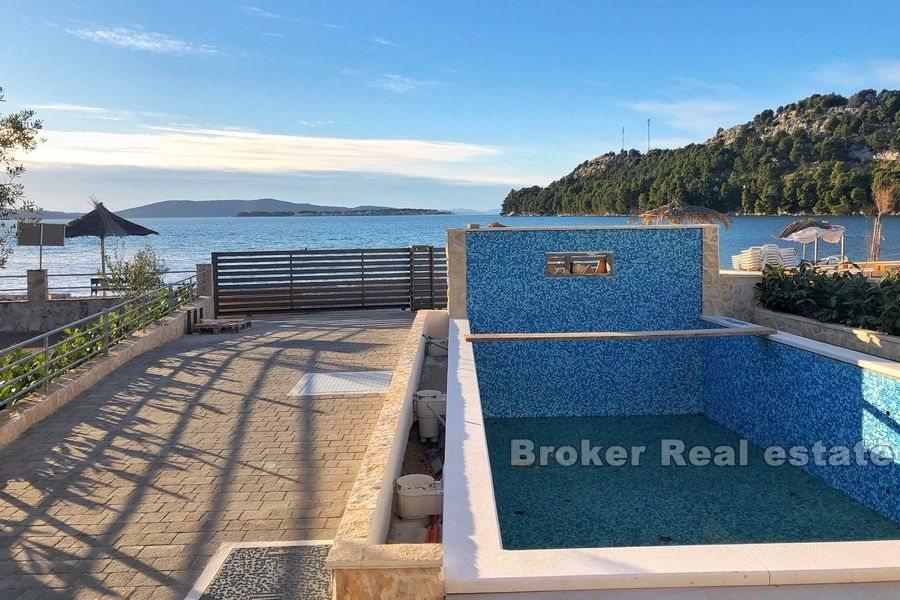 Primosten, nybygd frittliggende villa