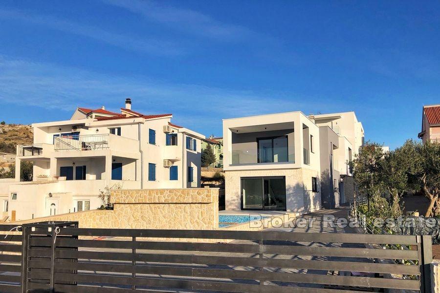 Primosten, nybygd frittliggende villa