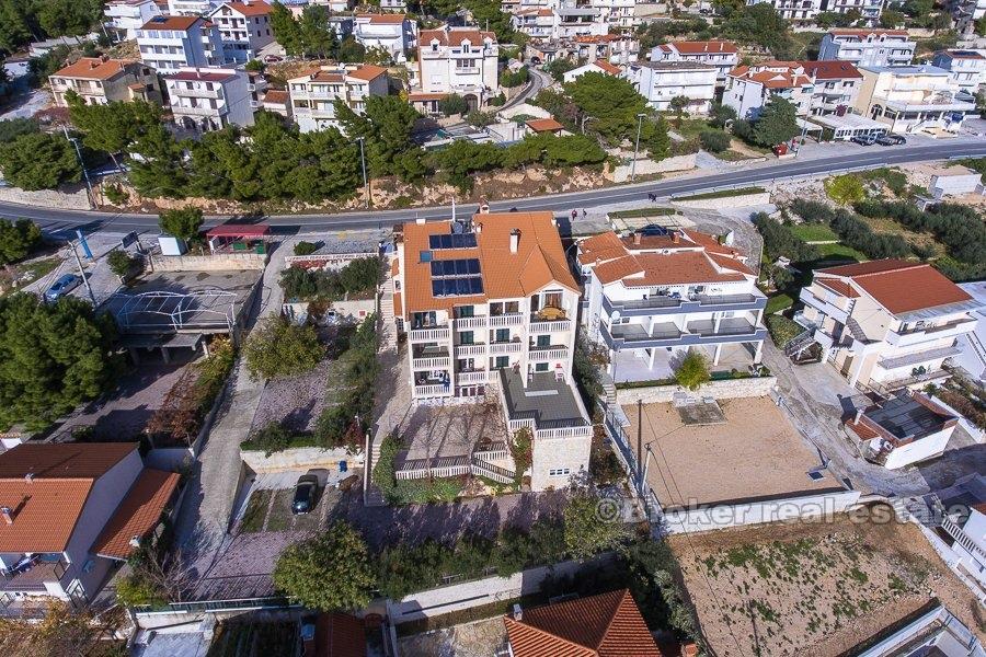 Omiš, hotel s výhľadom na more