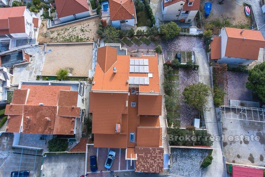 Omiš, hotel s výhľadom na more