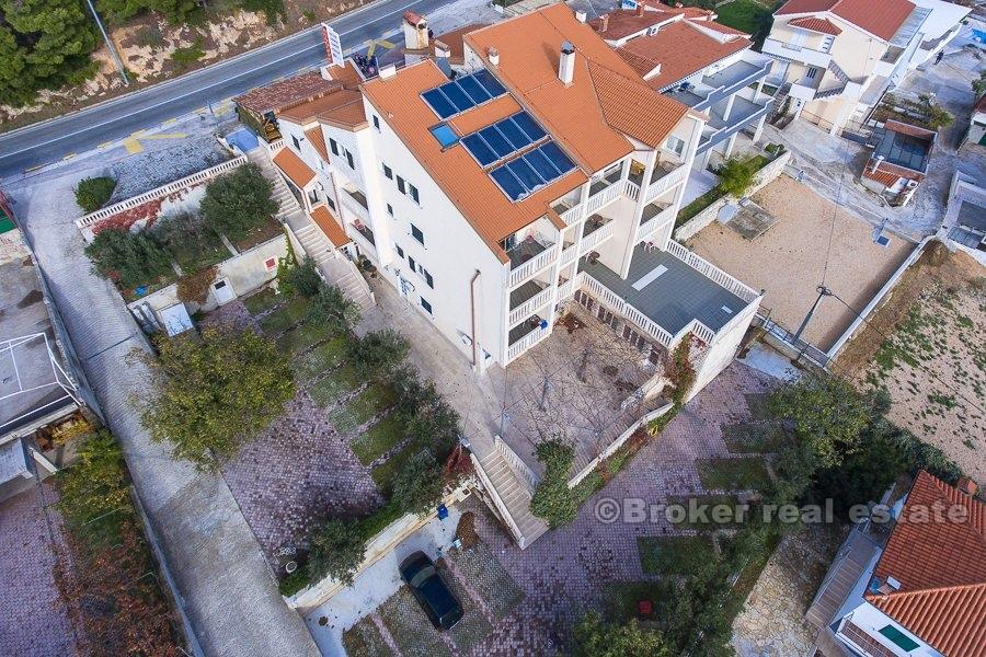 Omiš, hotel s výhľadom na more