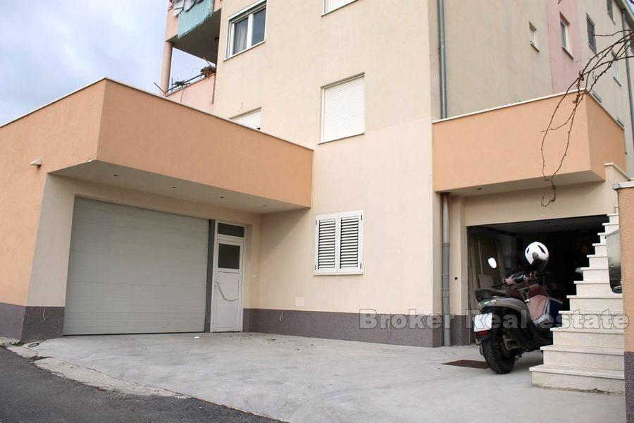 Trogir, niedokończone mieszkanie z trzema sypialniami