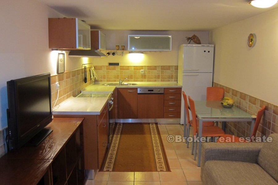 Trogir, tradisjonelt steinhus