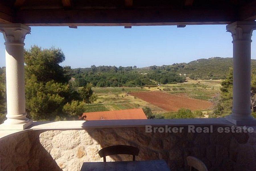 Otok Šipan, novoizgrađena vila