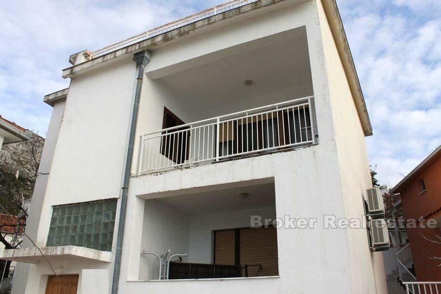 Makarska Riviera, Haus mit offenem Meerblick