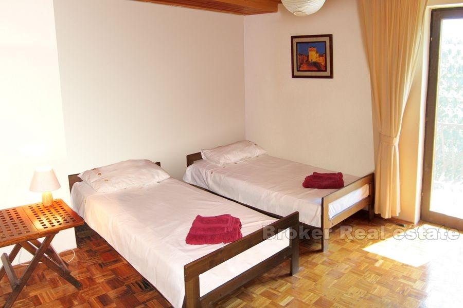 Pelješac, Orebić, kuća s pogledom na more