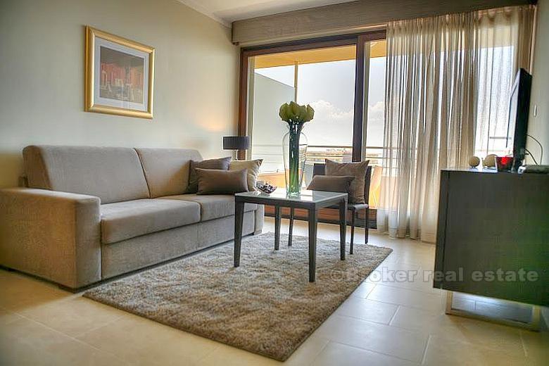blizu Splita, luksuzni apartmani
