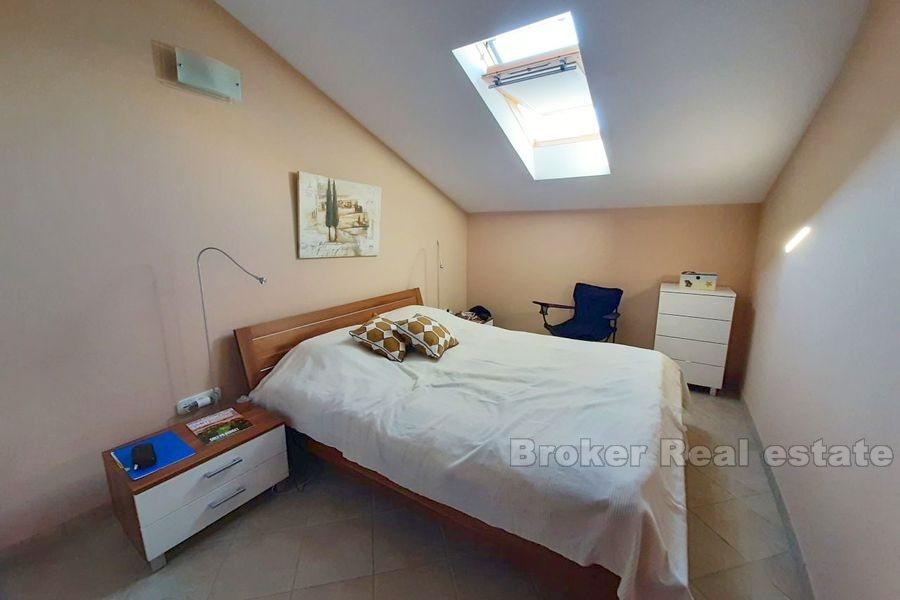 Peljesac, Orebic, nowoczesny apartament z dwiema sypialniami