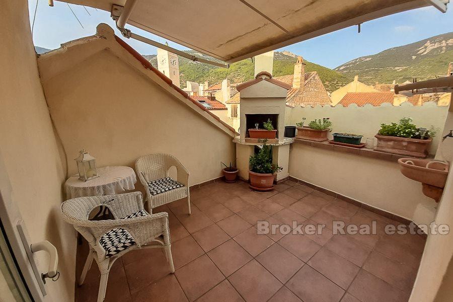 Island of Vis, renovated stone house