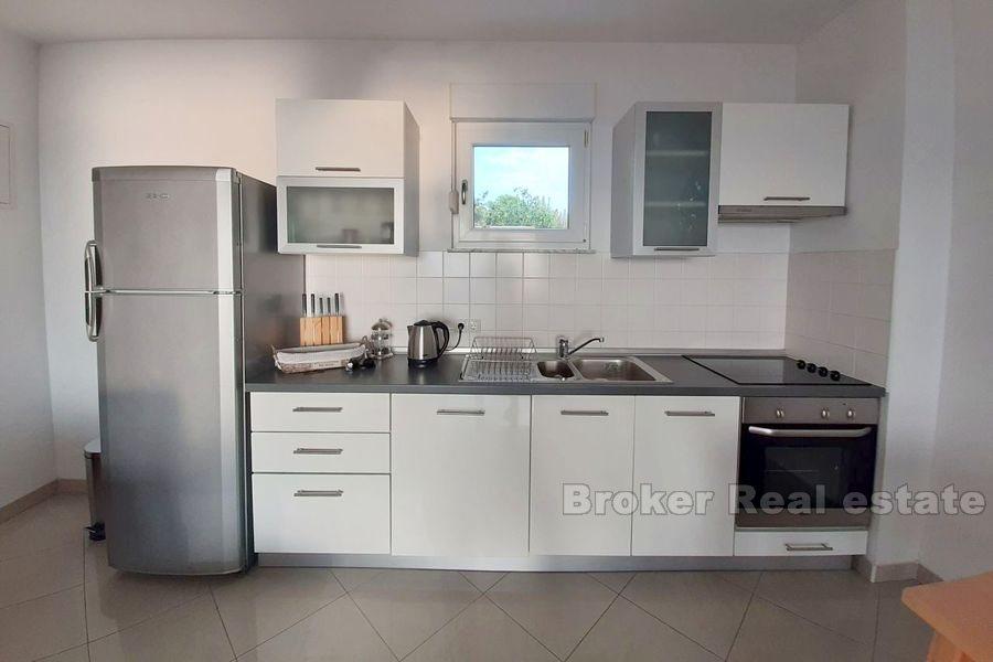 Otok Čiovo, dvosobni apartman s pogledom na more