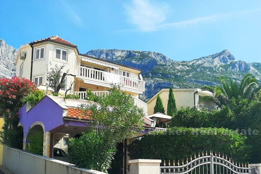 Makarska, casa con piscina