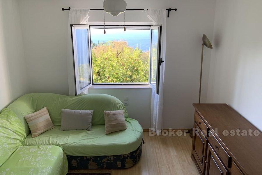 Near Makarska, renovated semi-detached house