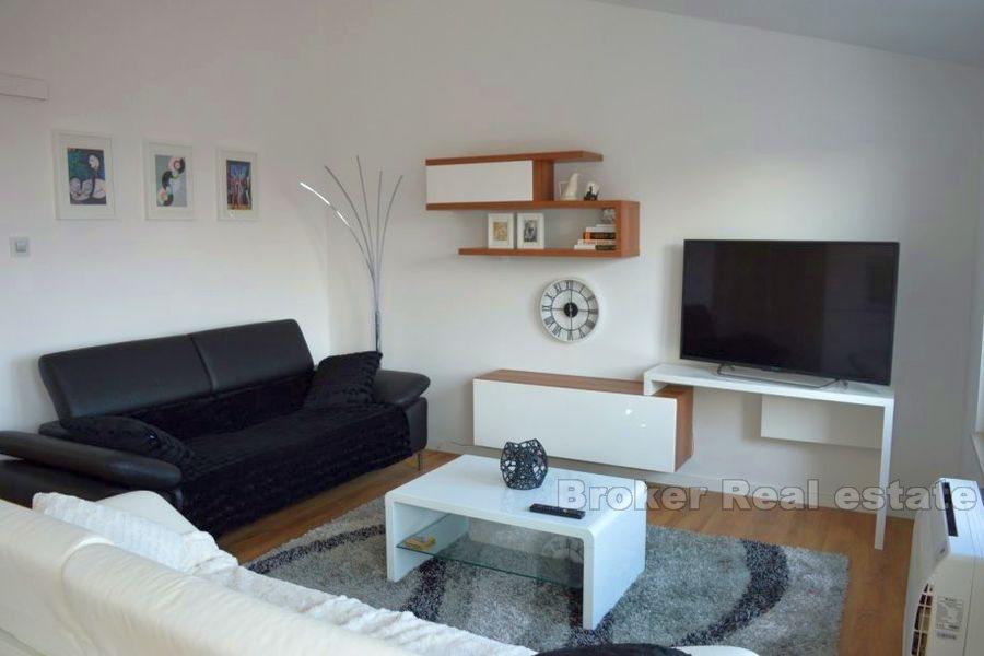 Split, Bacvice, modern lägenhet med tre sovrum, med havsutsikt