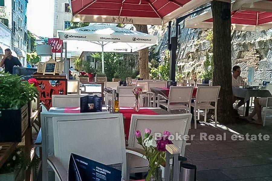 Spalato, Centro, un ristorante ben gestito nel centro della città