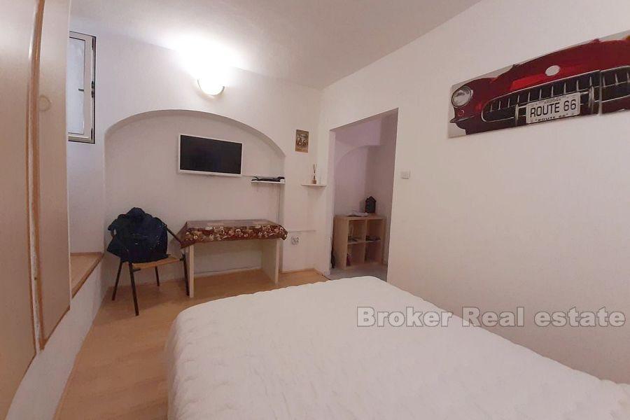 Split, Center, liten ett-roms leilighet