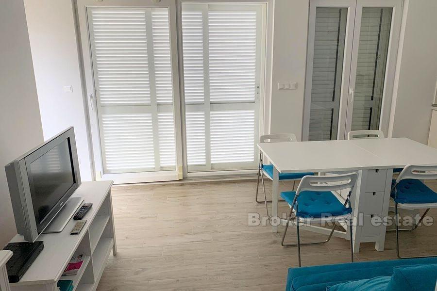 Ostrov Šolta, apartmán s jednou spálňou, s výhľadom na more