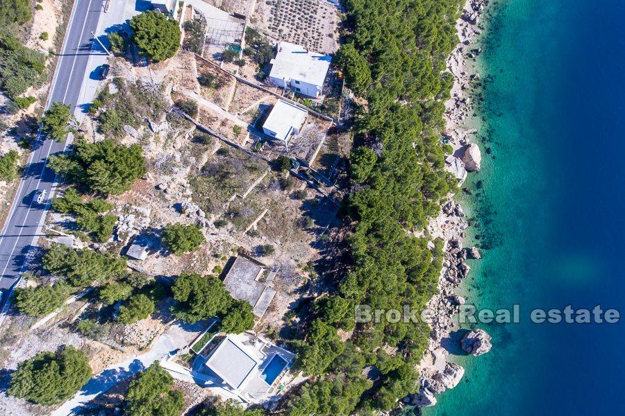 Omis Riviera, erste Reihe zum Meer, Baugrundstück