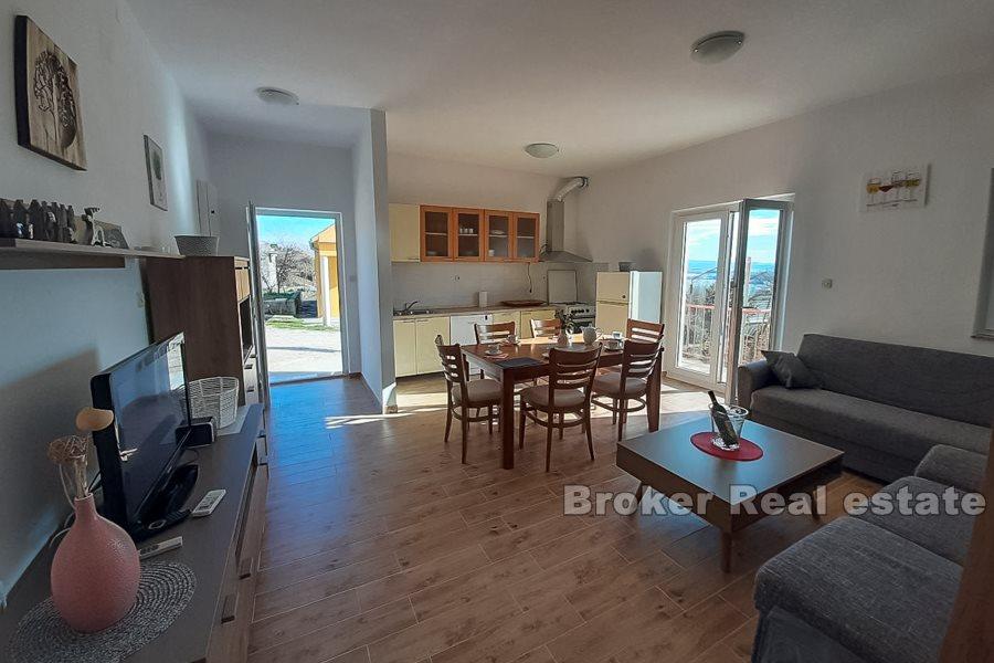 Kastela, enebolig med havutsikt