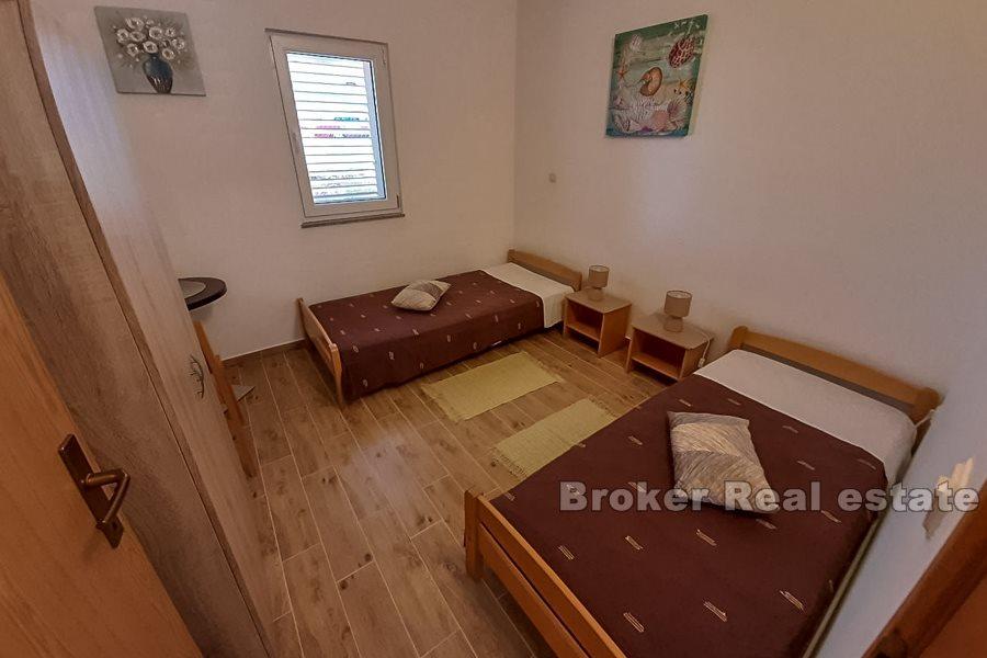 Kastela, enebolig med havutsikt