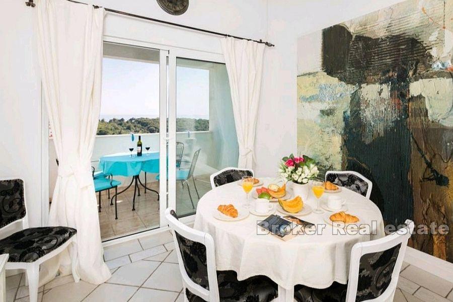 Wyspa Hvar, nowocześnie urządzony apartament z dwiema sypialniami