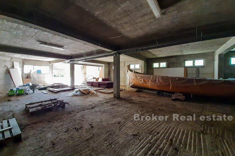Kastela, business space, 334 m2