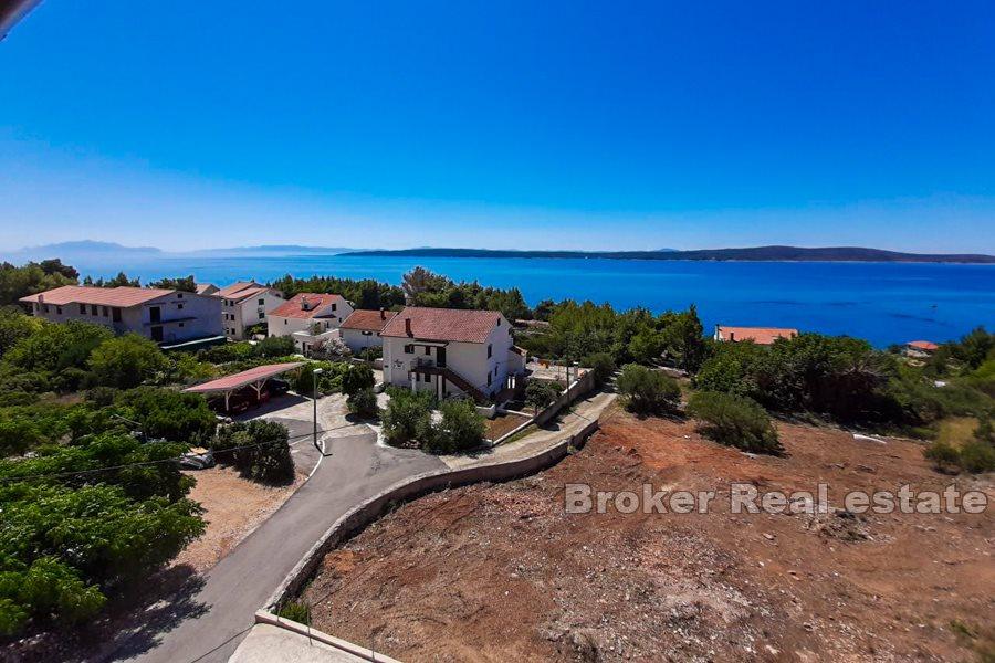 Ostrov Hvar, prostorný bytový dům s výhledem na moře